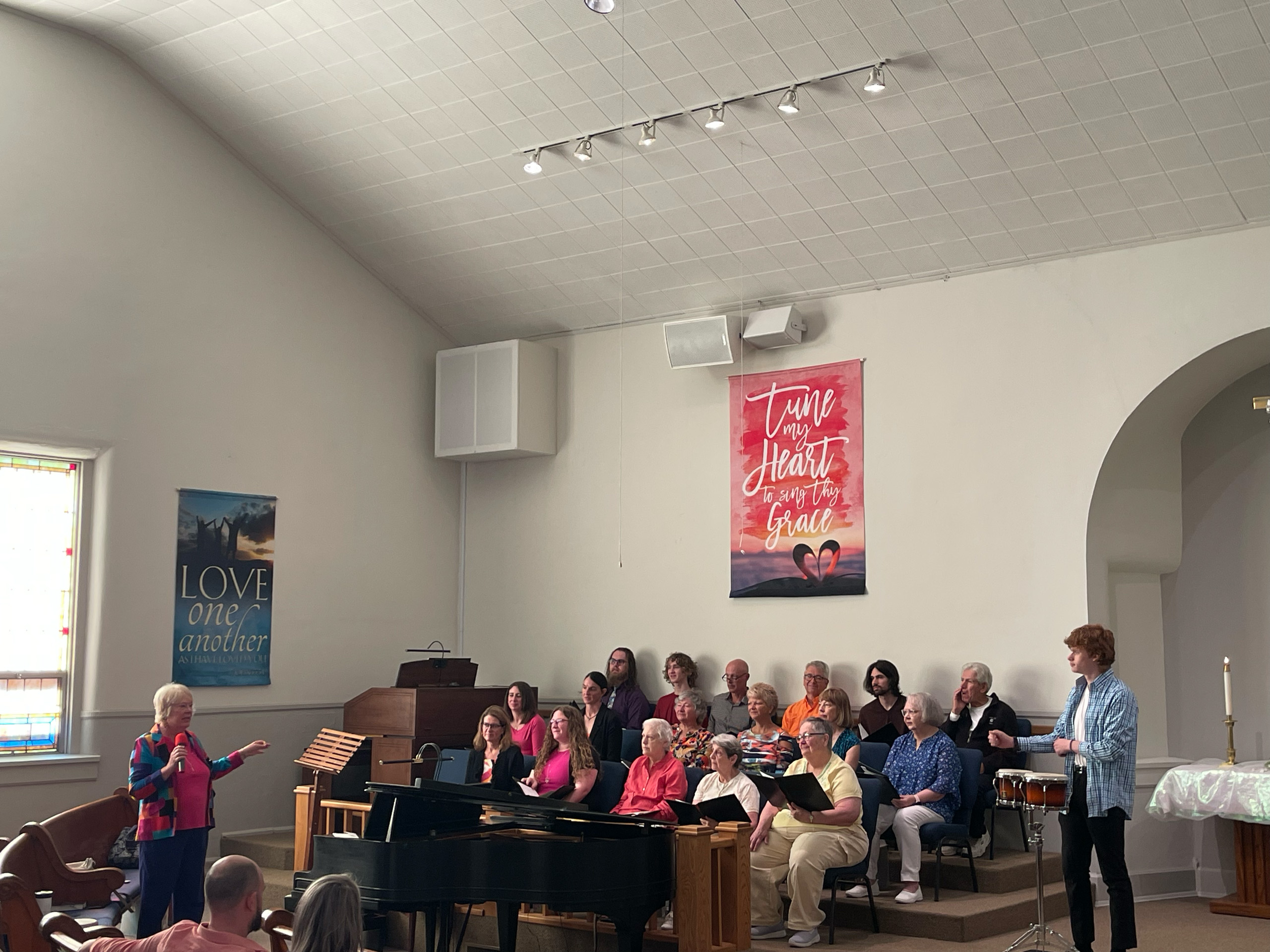 Choir performs at Farmersville United Methodist Church